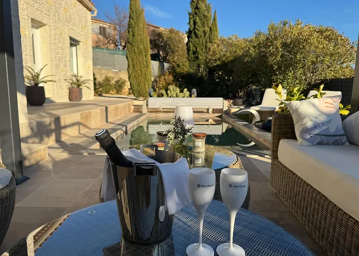 Casa Amor & Spa, Appartement Suite Jacuzzi & Piscine Chauffee